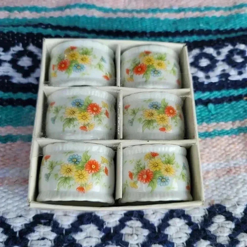 Lefton Flower Ceramic Table Rings Vintage Set Of 6 Made In Japan - Picture 6 of 6